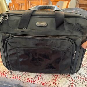 Targus Black Men's Laptop Briefcase with Front Organizer Pocket